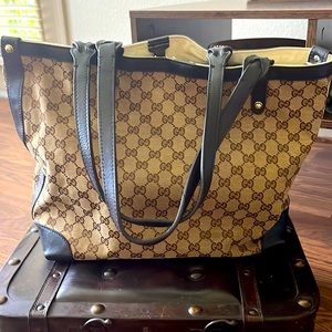 Authentic Gucci tote
